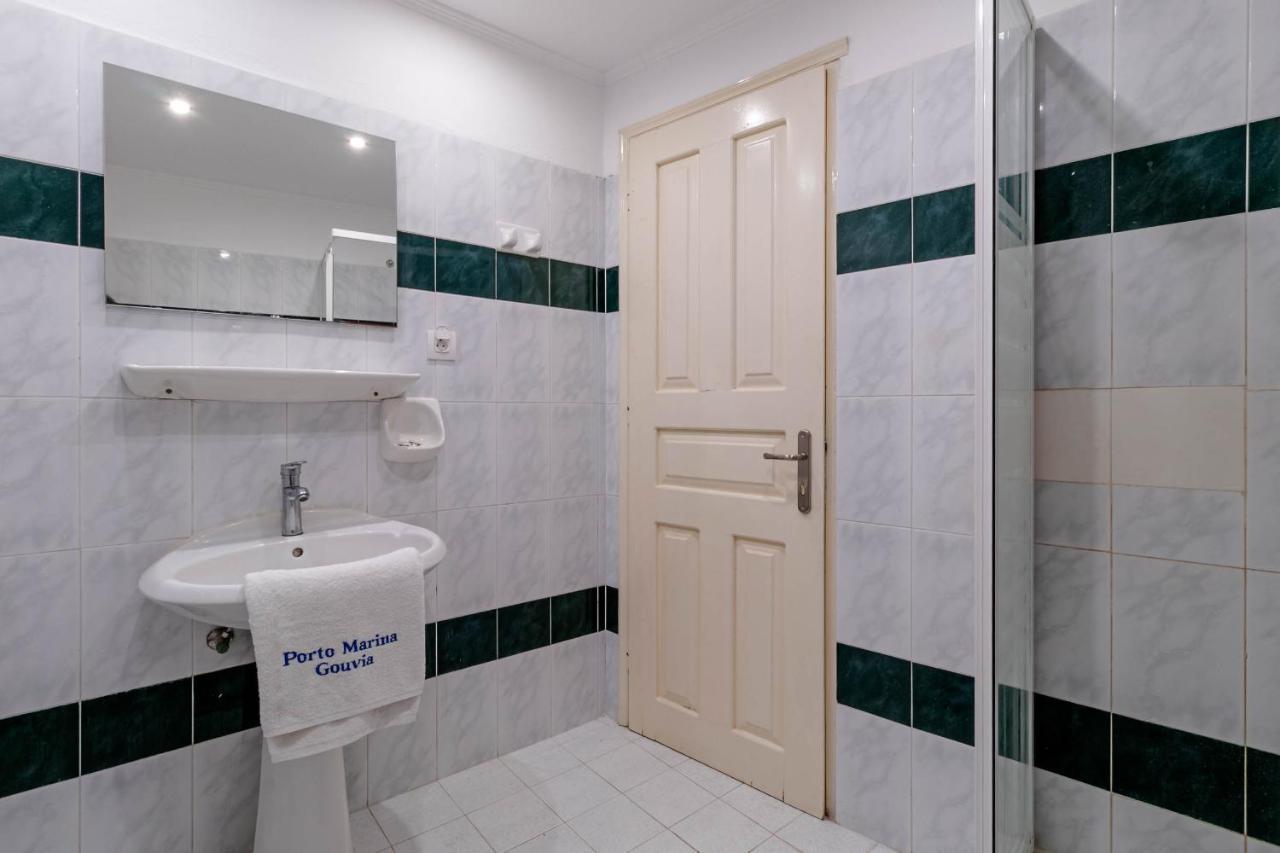Porto Marina Aparthotel Guviá Kültér fotó