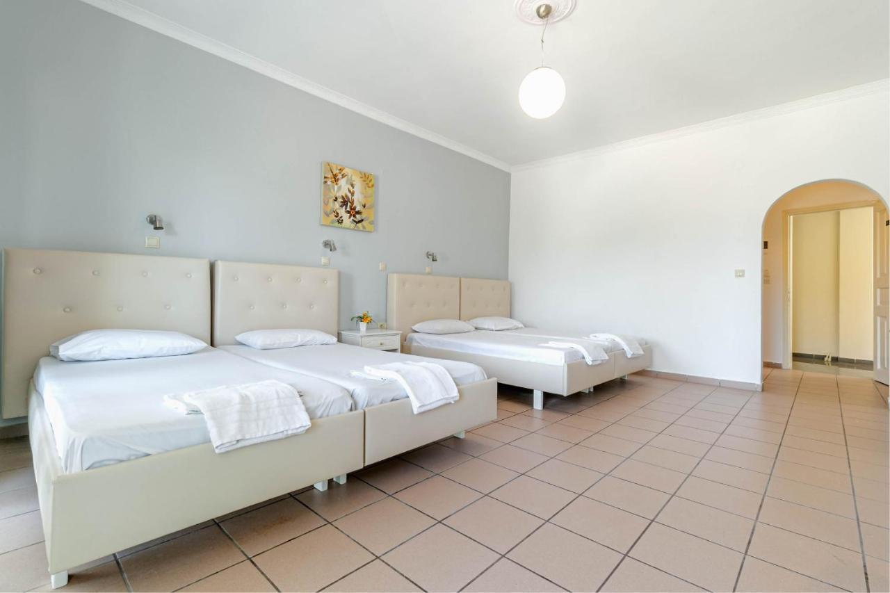 Porto Marina Aparthotel Guviá Kültér fotó