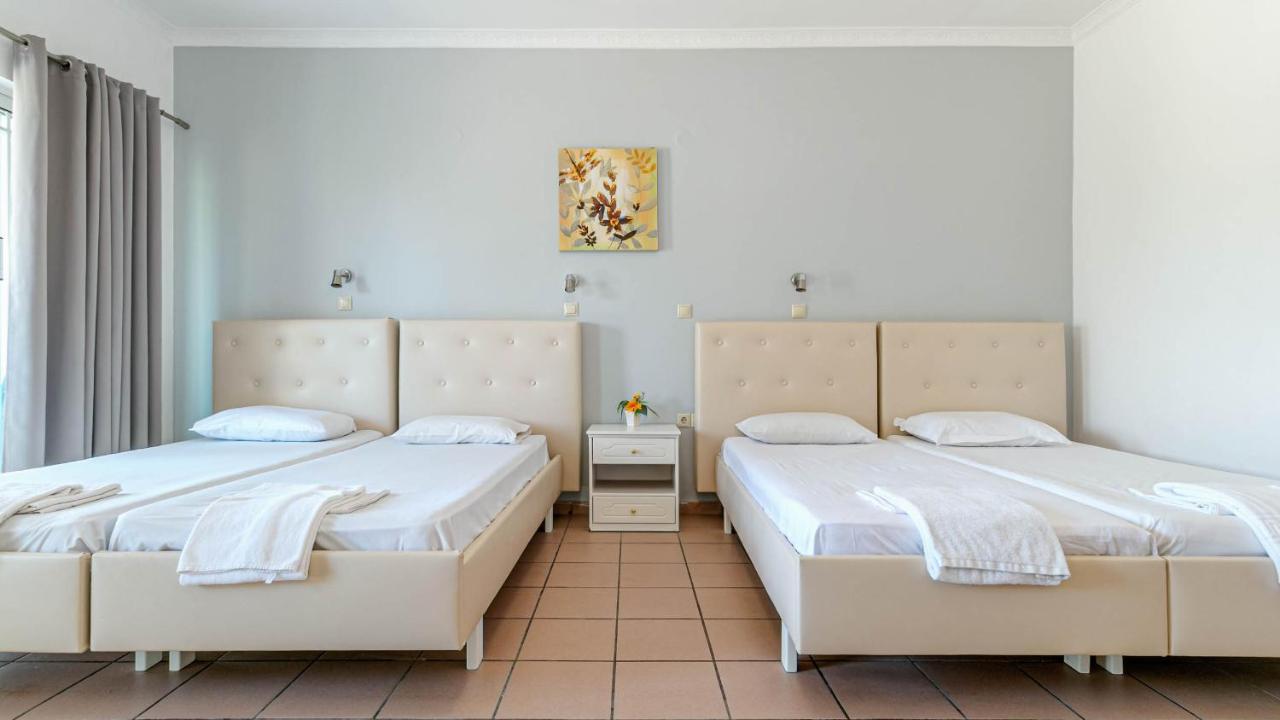 Porto Marina Aparthotel Guviá Kültér fotó